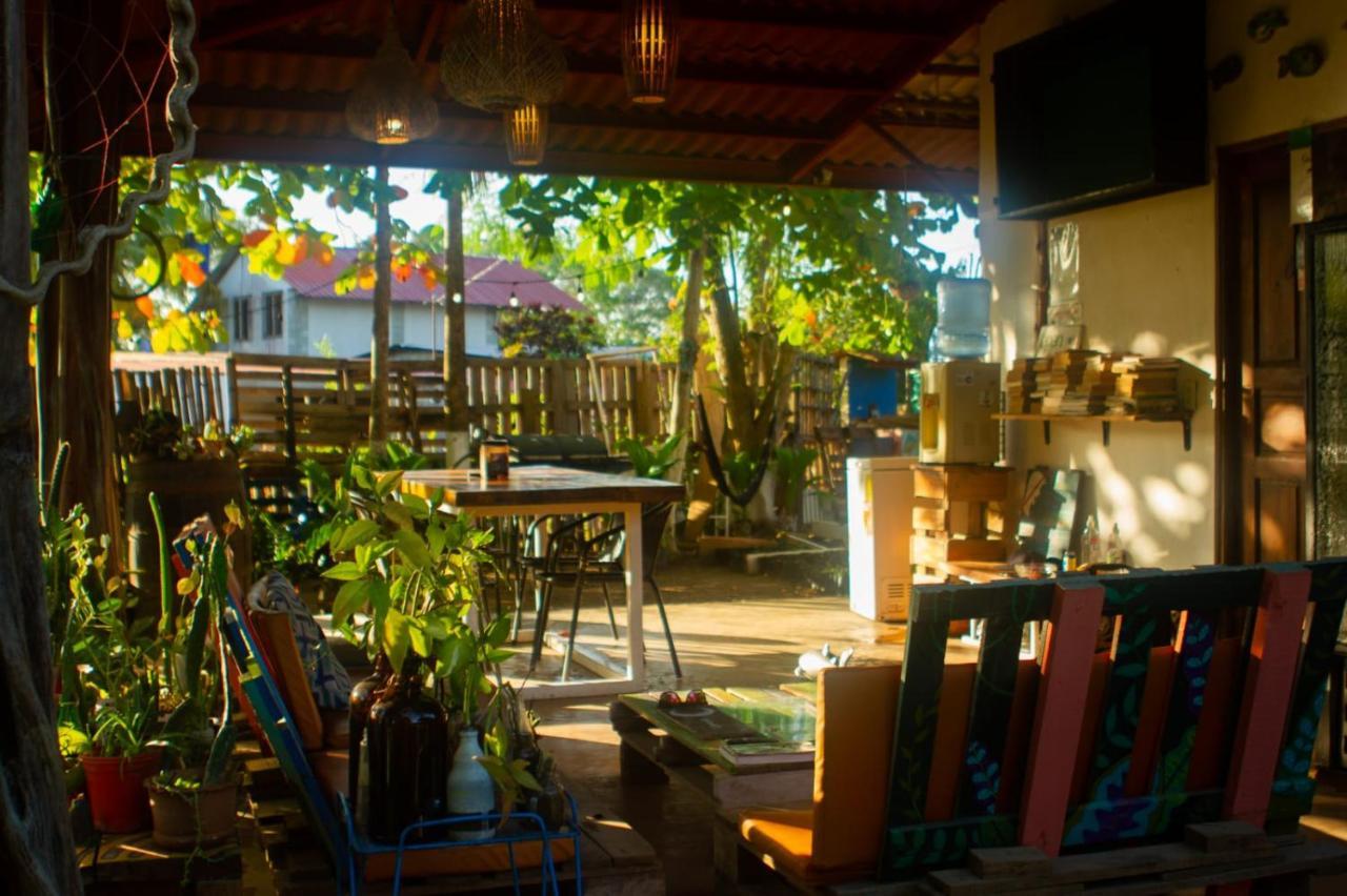 Las Porrocas Backpacer's Pedasi Town Exterior foto